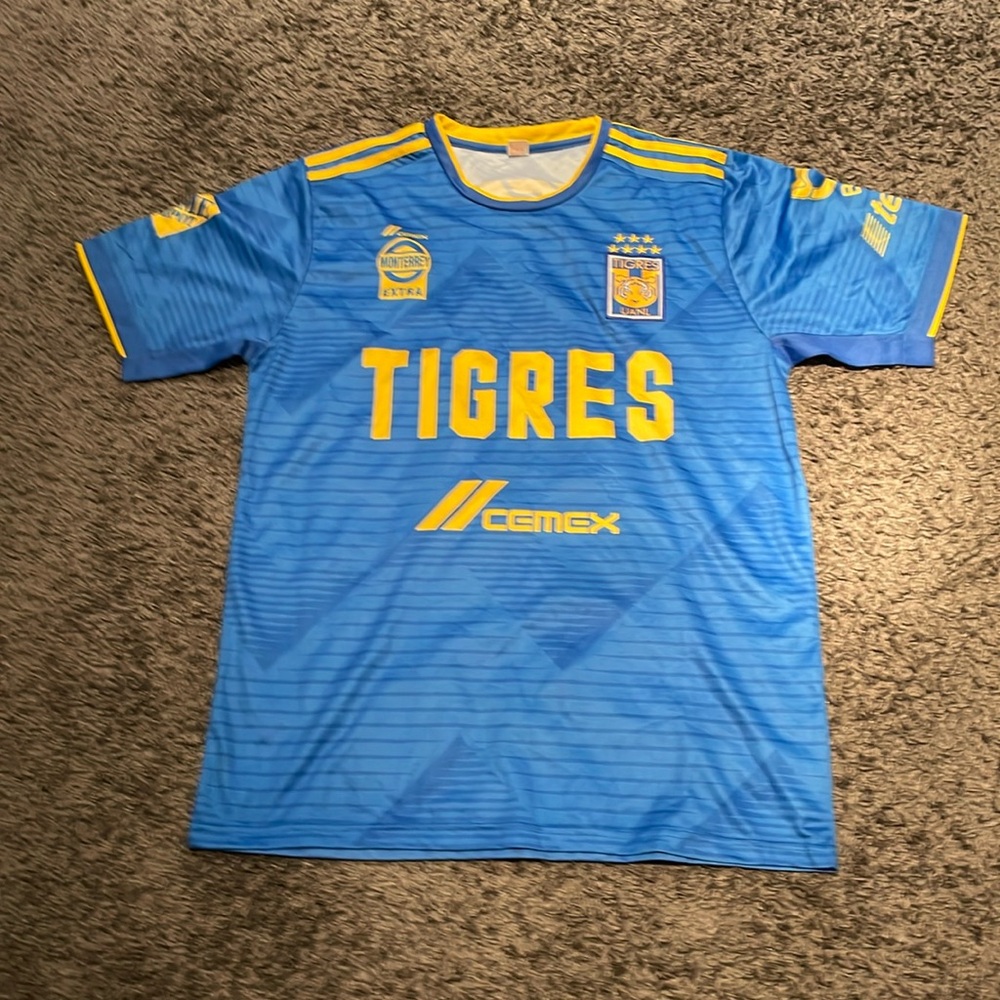 Tigres uanl jersey